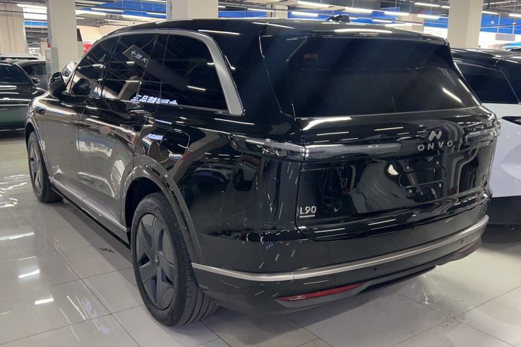 Used ONVO Luxeed L90 2025 Model—Max Six-Seater Version Exterior 1