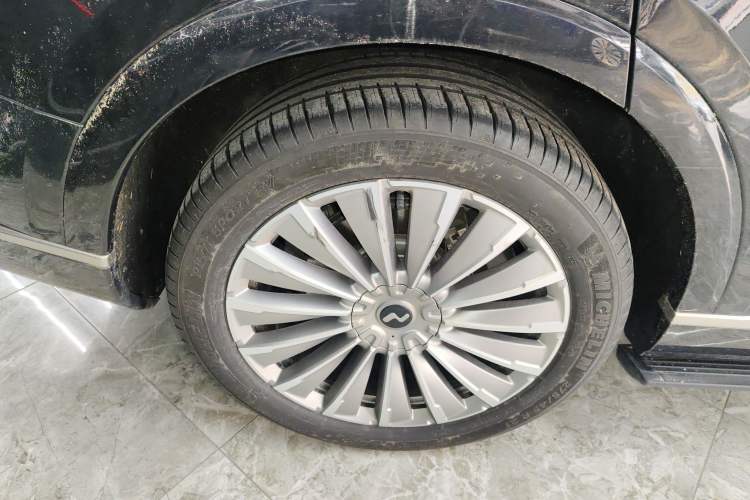 Used ONVO Luxeed L90 2025 Model—Ultra Six-Seater Version Exterior 1