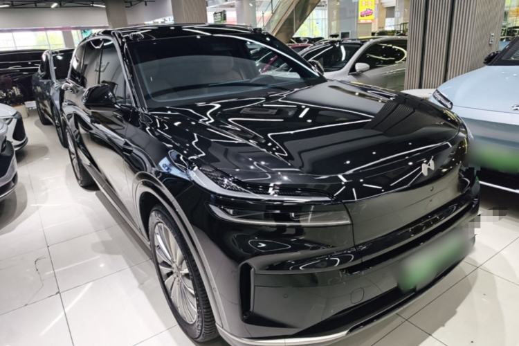 Used ONVO Luxeed L90 2025 Model—Max Six-Seater Version Exterior 1