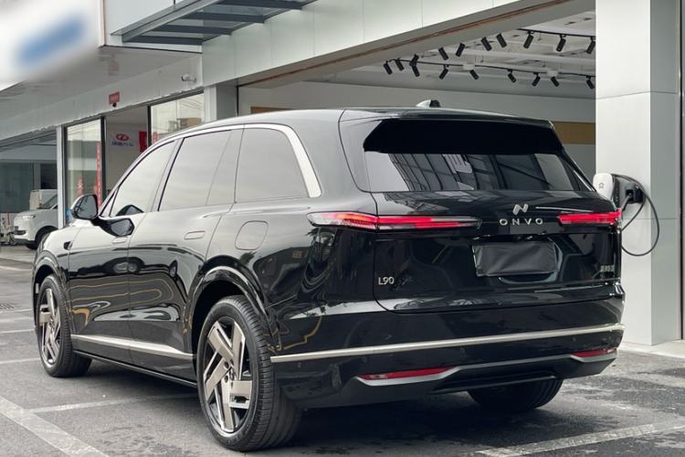 Used ONVO Luxeed L90 2025 Model—Max Seven-Seater Version Exterior 1