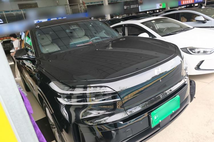 Used ONVO Luxeed L90 2025 Model—Ultra Six-Seater Version Exterior 1