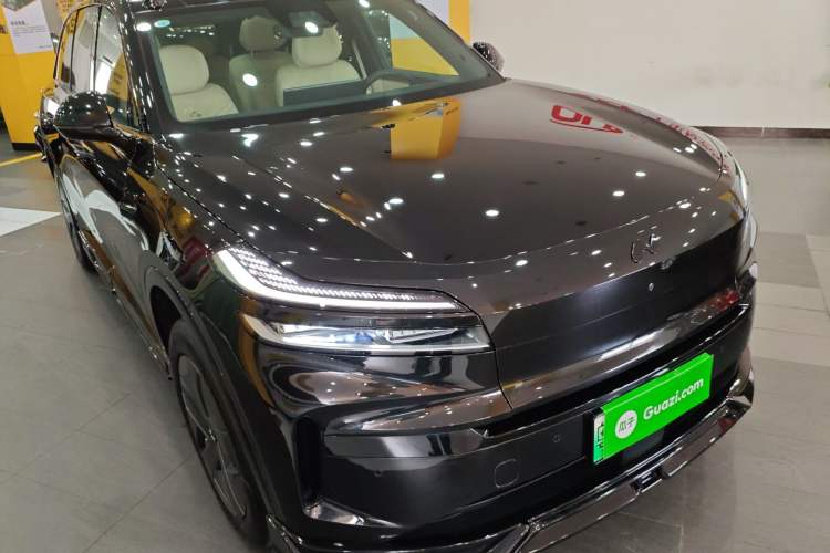 Used ONVO Luxeed L90 2025 Model—Max Six-Seater Version Exterior 1