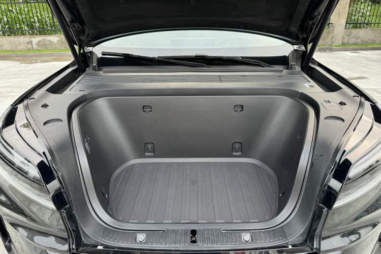 Used ONVO Luxeed L90 2025 Model Max Six-Seater 60-degree Battery Edition Exterior 11