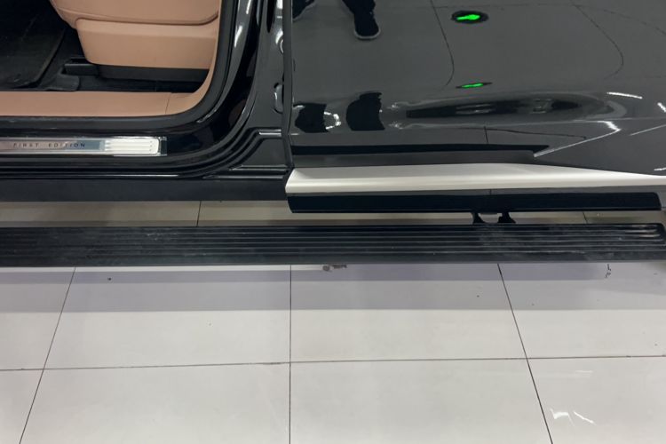 Used ONVO Luxeed L90 2025 Model—Max Six-Seater Version Exterior 2