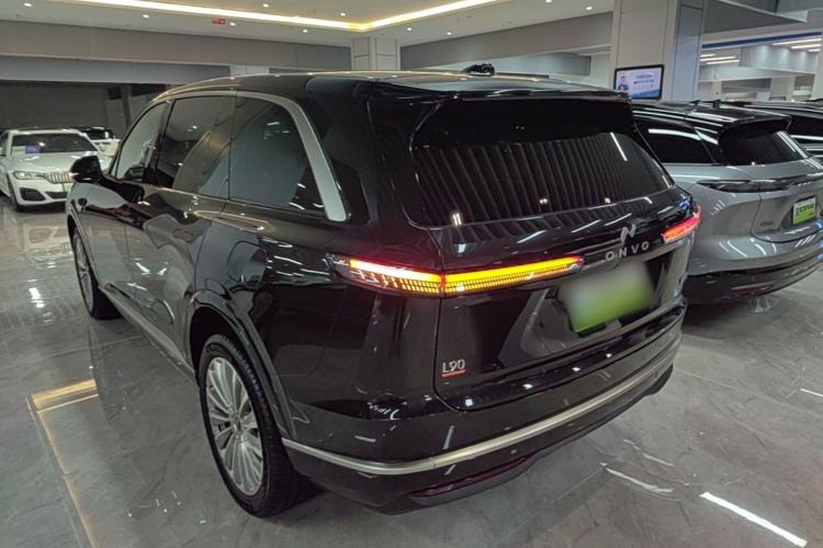 Used ONVO Luxeed L90 2025 Model—Ultra Six-Seater Version Exterior 2