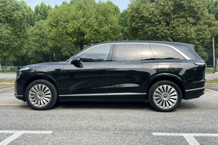 Used ONVO Luxeed L90 2025 Model—Ultra Six-Seater Version Exterior 2