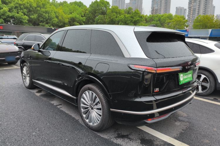 Used ONVO Luxeed L90 2025 Model—Ultra Six-Seater Version Exterior 2