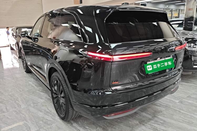 Used ONVO Luxeed L90 2025 Model—Black Knight Special Edition—Six-Seater Exterior 2