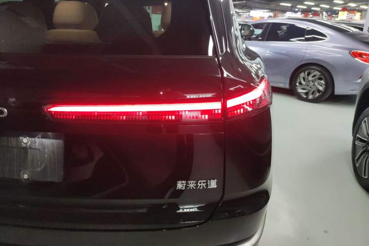 Used ONVO Luxeed L90 2025 Model—Ultra Six-Seater Version Exterior 3