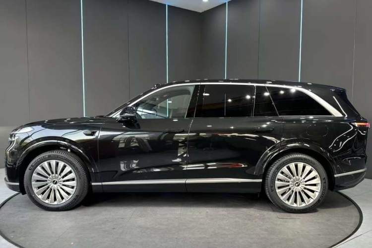 Used ONVO Luxeed L90 2025 Model—Ultra Six-Seater Version Exterior 4