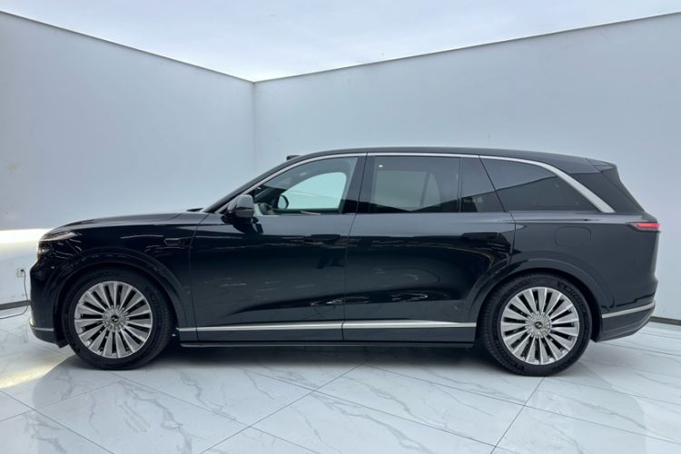 Used ONVO Luxeed L90 2025 Model—Ultra Six-Seater Version Exterior 5