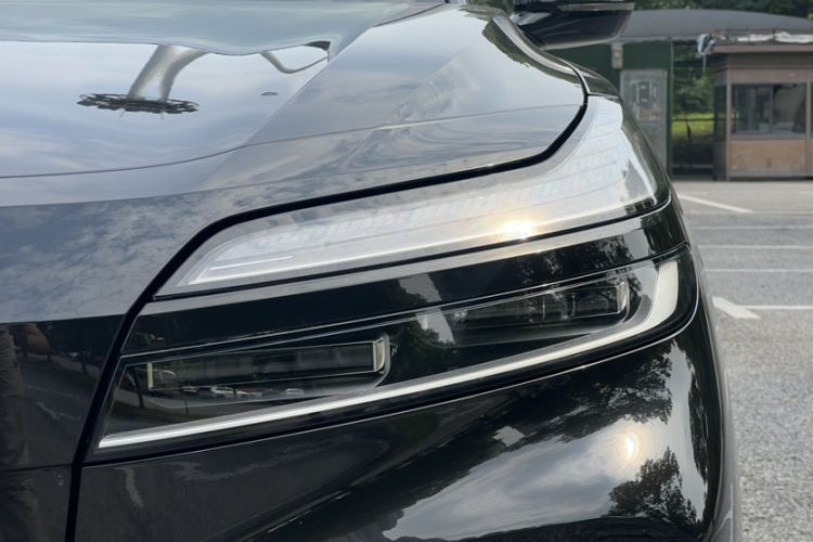 Used ONVO Luxeed L90 2025 Model—Ultra Six-Seater Version Exterior 5