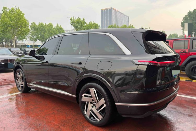 Used ONVO Luxeed L90 2025 Model—Pro Six-Seater Version Exterior 5