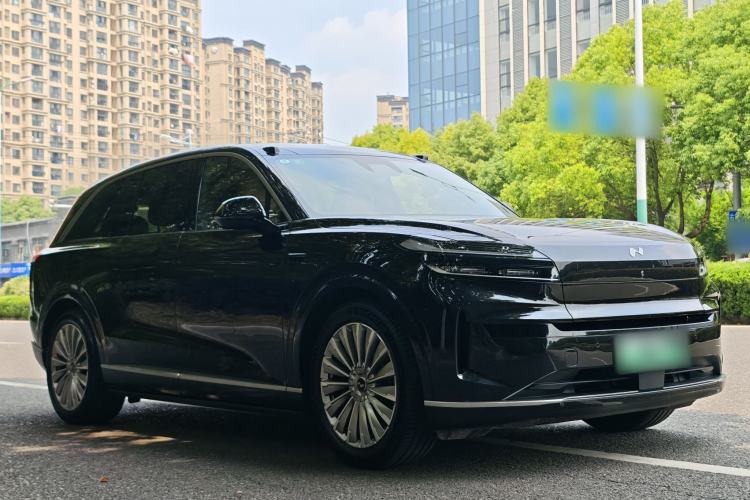 Used ONVO Luxeed L90 2025 Model—Ultra Six-Seater Version Exterior 6