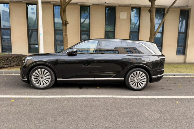 Used ONVO Luxeed L90 2025 Model—Max Six-Seater Version Exterior 6