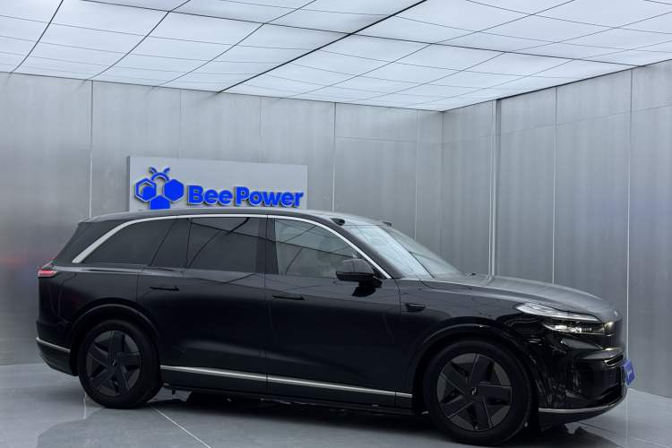 Used ONVO Luxeed L90 2025 Model—Max Six-Seater Version Exterior 7