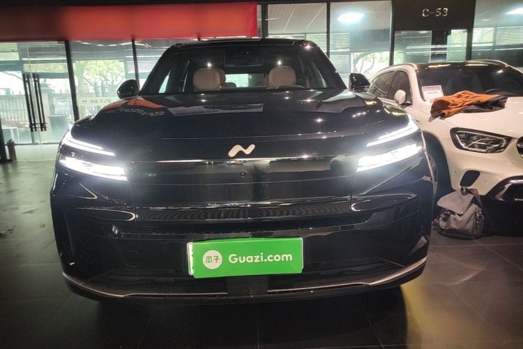 Used ONVO Luxeed L90 2025 Model—Max Six-Seater Version Front