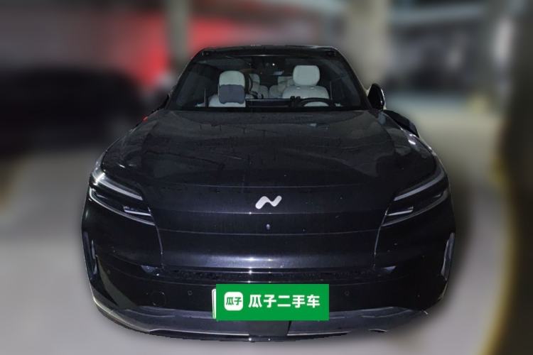 Used ONVO Luxeed L90 2025 Model—Max Six-Seater Version Front