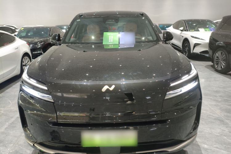 Used ONVO Luxeed L90 2025 Model—Max Six-Seater Version Front