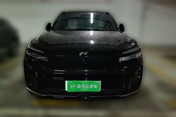 Used ONVO Luxeed L90 2025 Model—Max Six-Seater Version Front