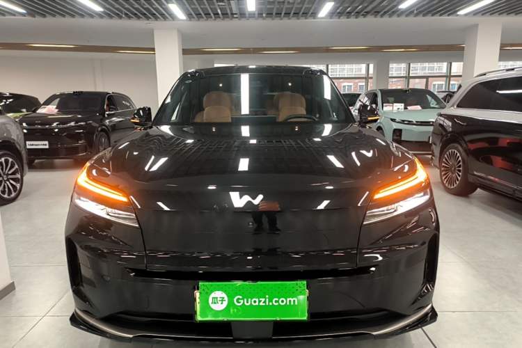 Used ONVO Luxeed L90 2025 Model—Ultra Six-Seater Version Front