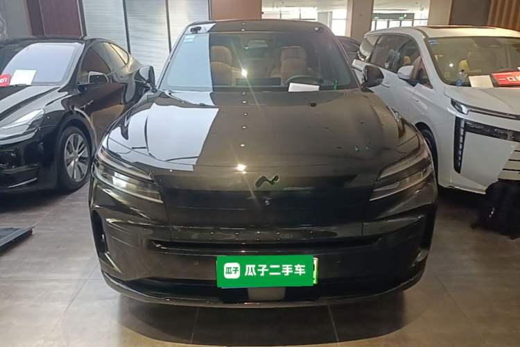 Used ONVO Luxeed L90 2025 Model—Black Knight Special Edition—Six-Seater Front