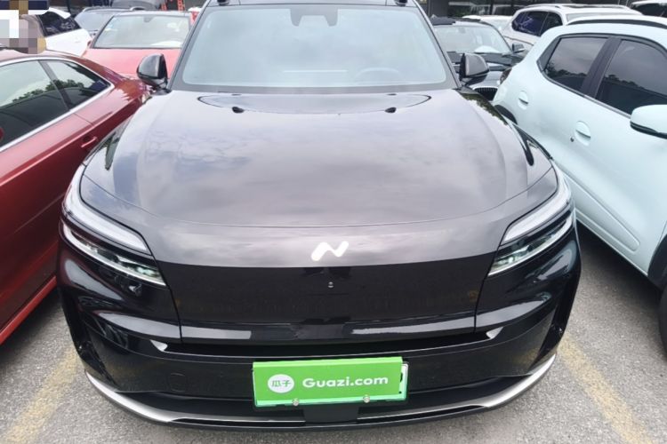 Used ONVO Luxeed L90 2025 Model—Ultra Six-Seater Version Front