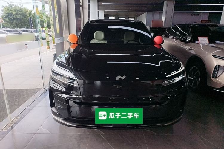 Used ONVO Luxeed L90 2025 Model—Ultra Six-Seater Version Front