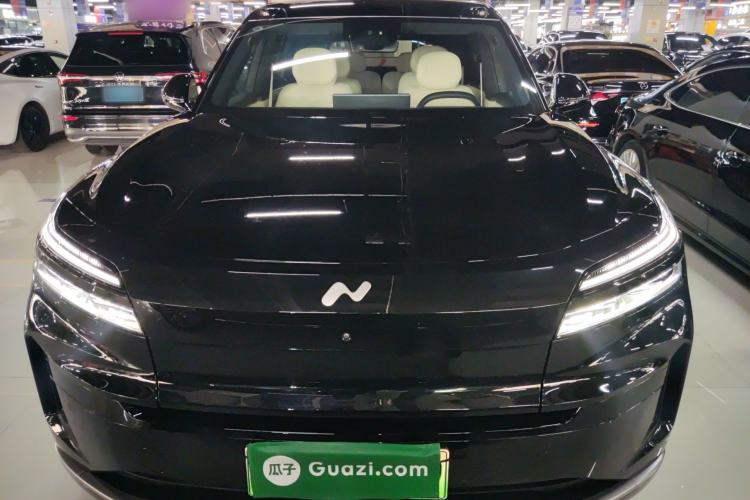 Used ONVO Luxeed L90 2025 Model—Max Six-Seater Version Front