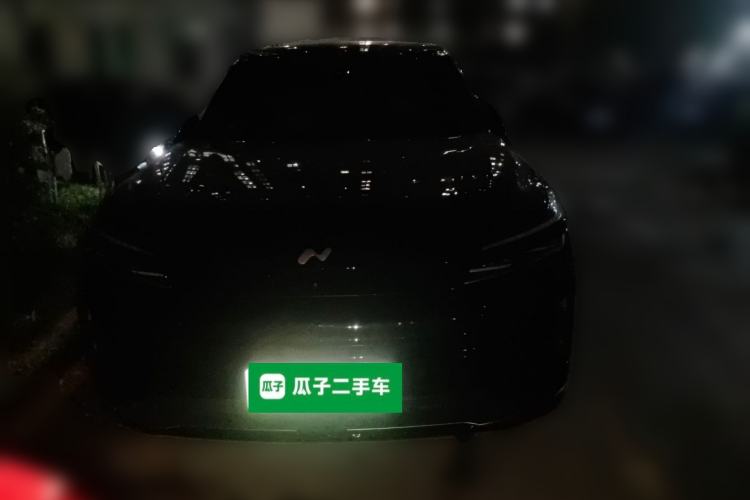 Used ONVO Luxeed L90 2025 Model—Max Six-Seater Version Front