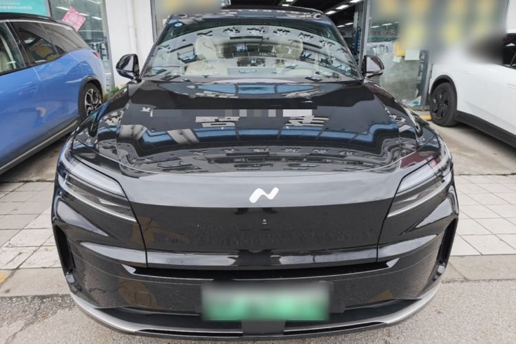 Used ONVO Luxeed L90 2025 Model—Max Six-Seater Version Front