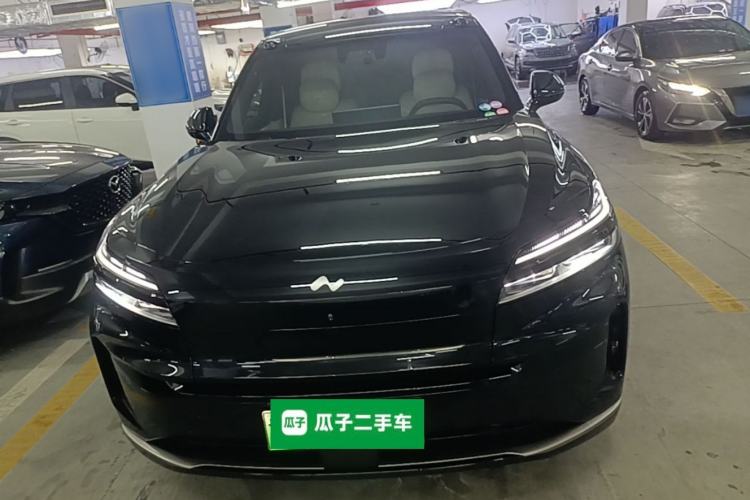 Used ONVO Luxeed L90 2025 Model—Ultra Six-Seater Version Front