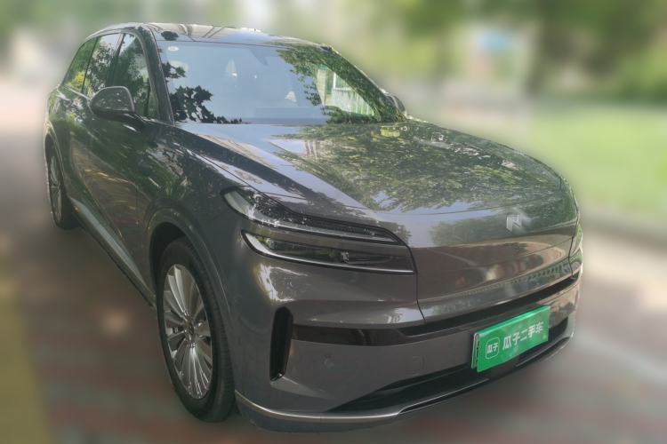 Used ONVO Luxeed L90 2025 Model Max Six-Seater 60-degree Battery Edition Front Right 45 Deg