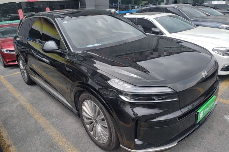 Used ONVO Luxeed L90 2025 Model Ultra Six-Seater 60-degree Battery Edition Front Right 45 Deg
