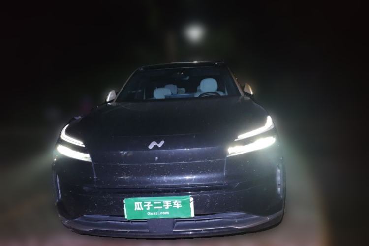 Used ONVO Luxeed L90 2025 Model—Max Six-Seater Version Front