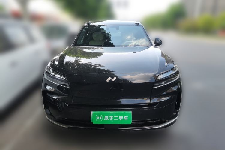 Used ONVO Luxeed L90 2025 Model—Ultra Six-Seater Version Front