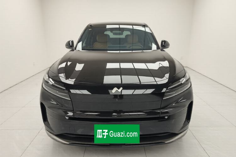 Used ONVO Luxeed L90 2025 Model—Max Six-Seater Version Front