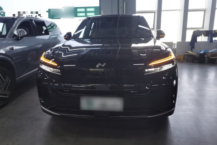Used ONVO Luxeed L90 2025 Model—Max Six-Seater Version Front