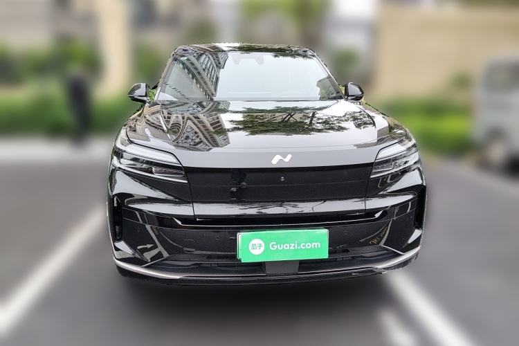 Used ONVO Luxeed L90 2025 Model—Max Six-Seater Version Front