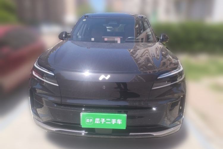 Used ONVO Luxeed L90 2025 Model—Ultra Six-Seater Version Front