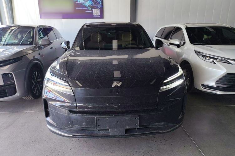 Used ONVO Luxeed L90 2025 Model—Ultra Six-Seater Version Front