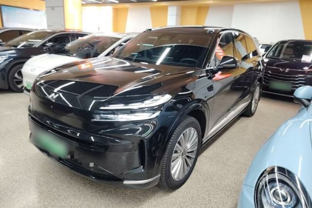 Used ONVO Luxeed L90 2025 Model—Ultra Six-Seater Version