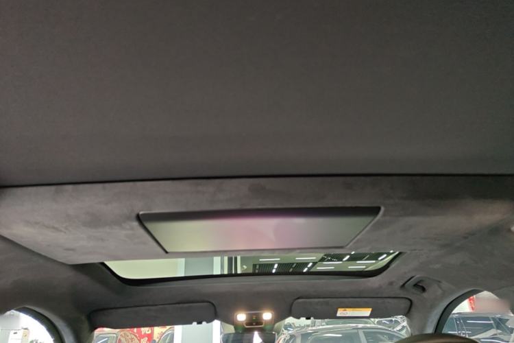 Used ONVO Luxeed L90 2025 Model—Ultra Six-Seater Version Headliner
