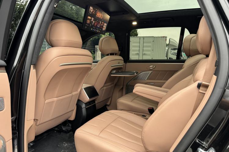 Used ONVO Luxeed L90 2025 Model Max Six-Seater 60-degree Battery Edition Interior 1