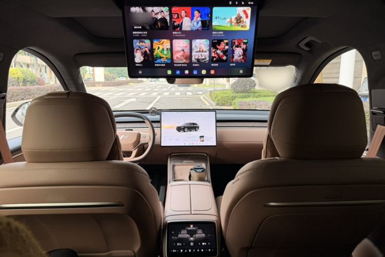 Used ONVO Luxeed L90 2025 Model—Max Six-Seater Version Interior 1