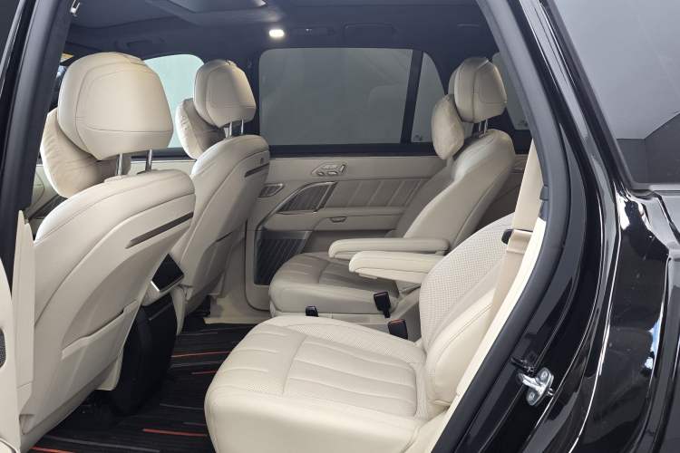 Used ONVO Luxeed L90 2025 Model—Ultra Six-Seater Version Interior 2