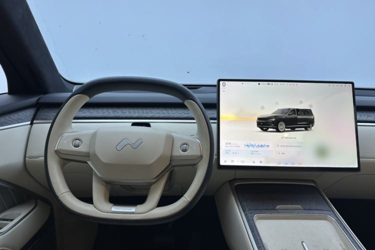Used ONVO Luxeed L90 2025 Model—Ultra Six-Seater Version Interior 2