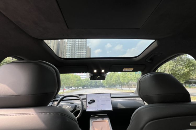 Used ONVO Luxeed L90 2025 Model—Ultra Six-Seater Version Interior 2