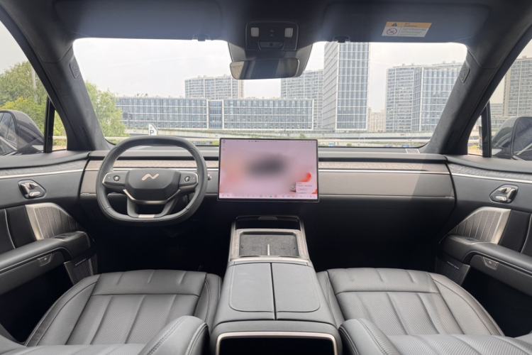 Used ONVO Luxeed L90 2025 Model—Max Six-Seater Version Interior 2