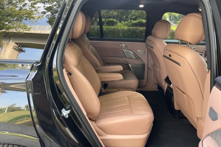 Used ONVO Luxeed L90 2025 Model—Ultra Six-Seater Version Interior 3